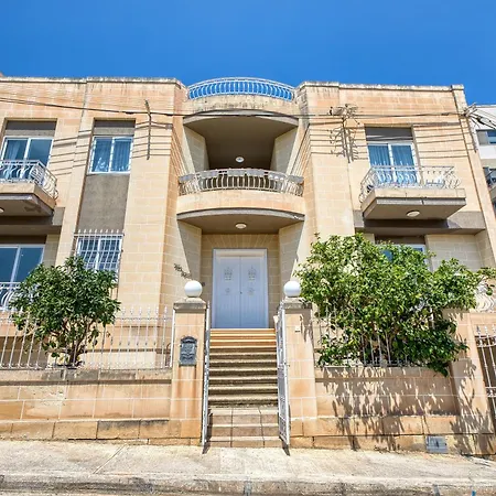 Valley View - Private With Balcony By Sf Homes R1 公寓